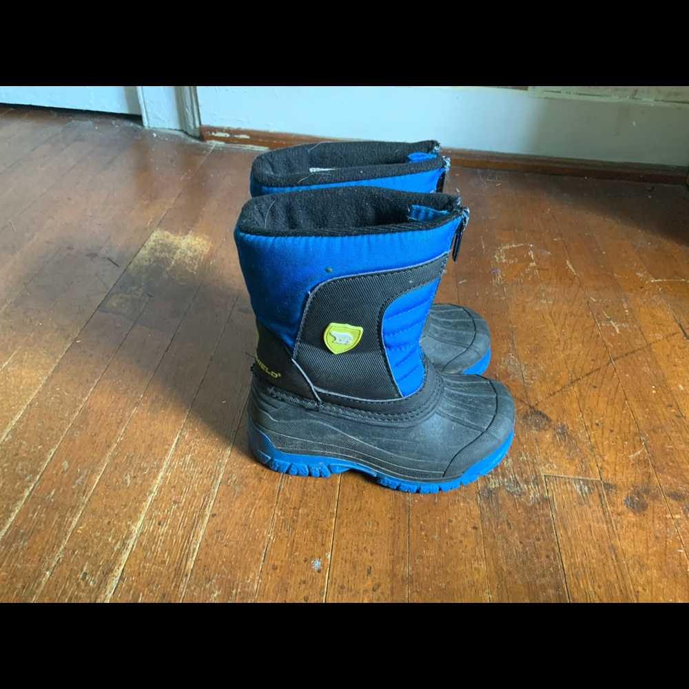 Toddler snow boots